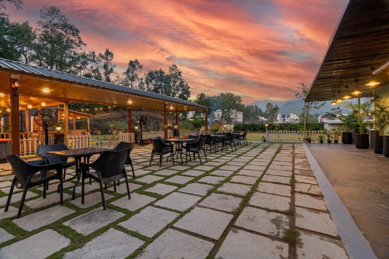 Saffronstays The Woods - Sal Villa Ντεχραντούν Εξωτερικό φωτογραφία