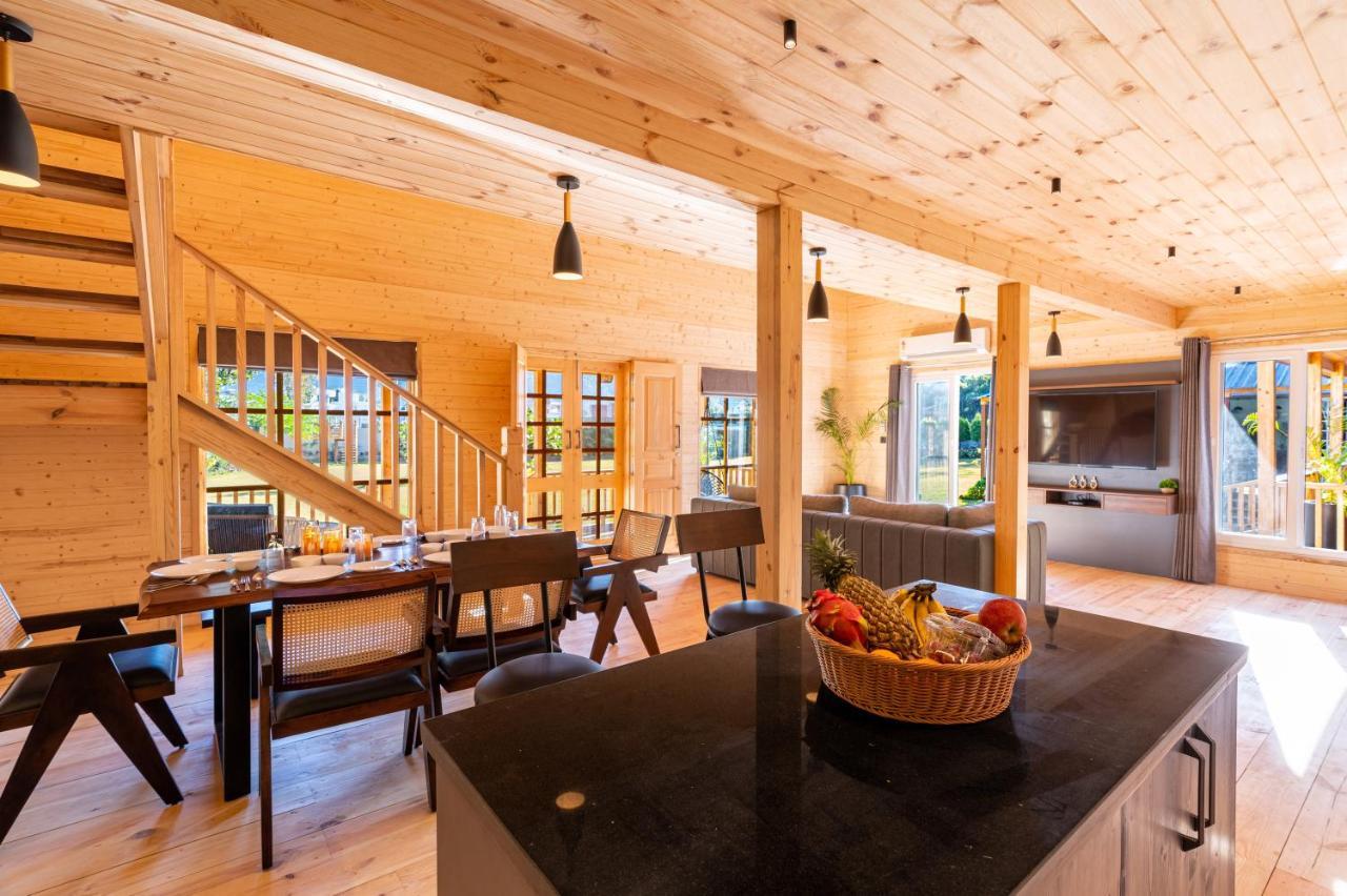 Saffronstays The Woods - Sal Villa Ντεχραντούν Εξωτερικό φωτογραφία